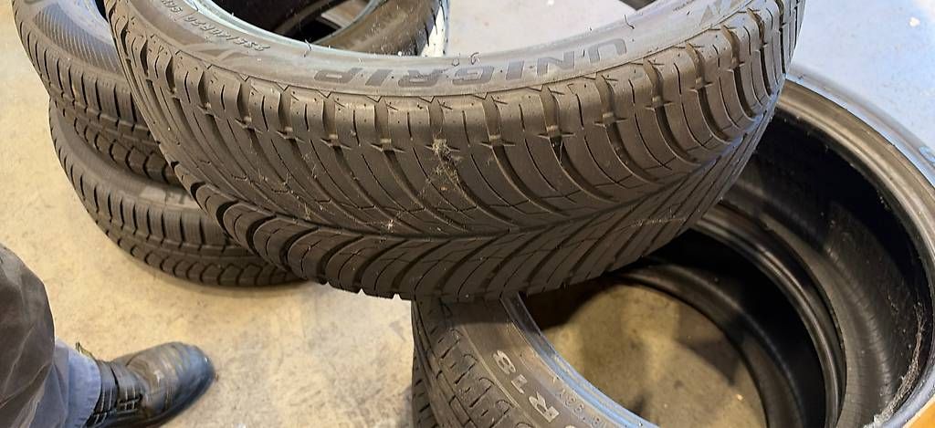 Pneumatici & Ruote complete: 235/40/20 – Usato da Adlikon b.Regensdf venduto da dammgarage8108 1