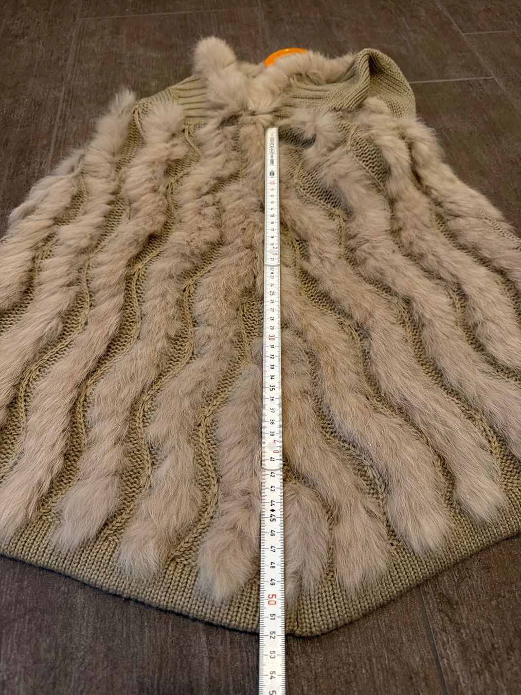 Boleros: Winter-Poncho aus Hasenfell XS/S – Neu (gemäss Beschreibung) aus Volketswil von Chantsch 6