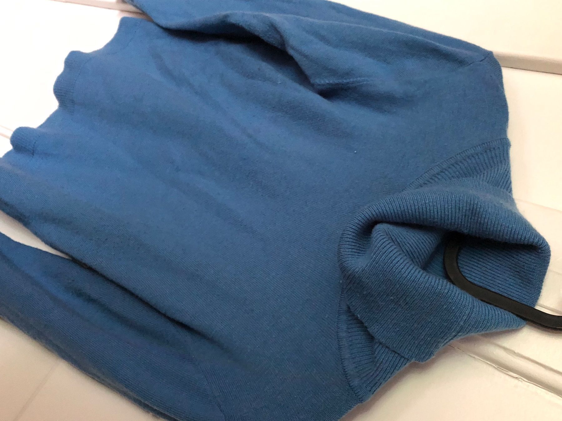 Pullover & Sweatshirts: Mittelblauer Rollkragenpulli - Superweich! – Gebraucht aus Zürich von aurelia_nater 2