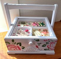 Boîte à couture shabby chic vintage en bois