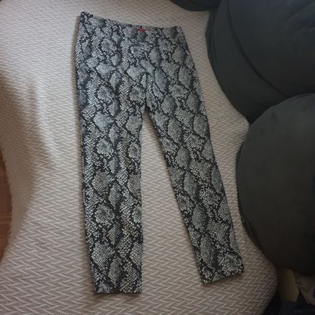 Hugo Boss schöne neue Hose Gr. 36