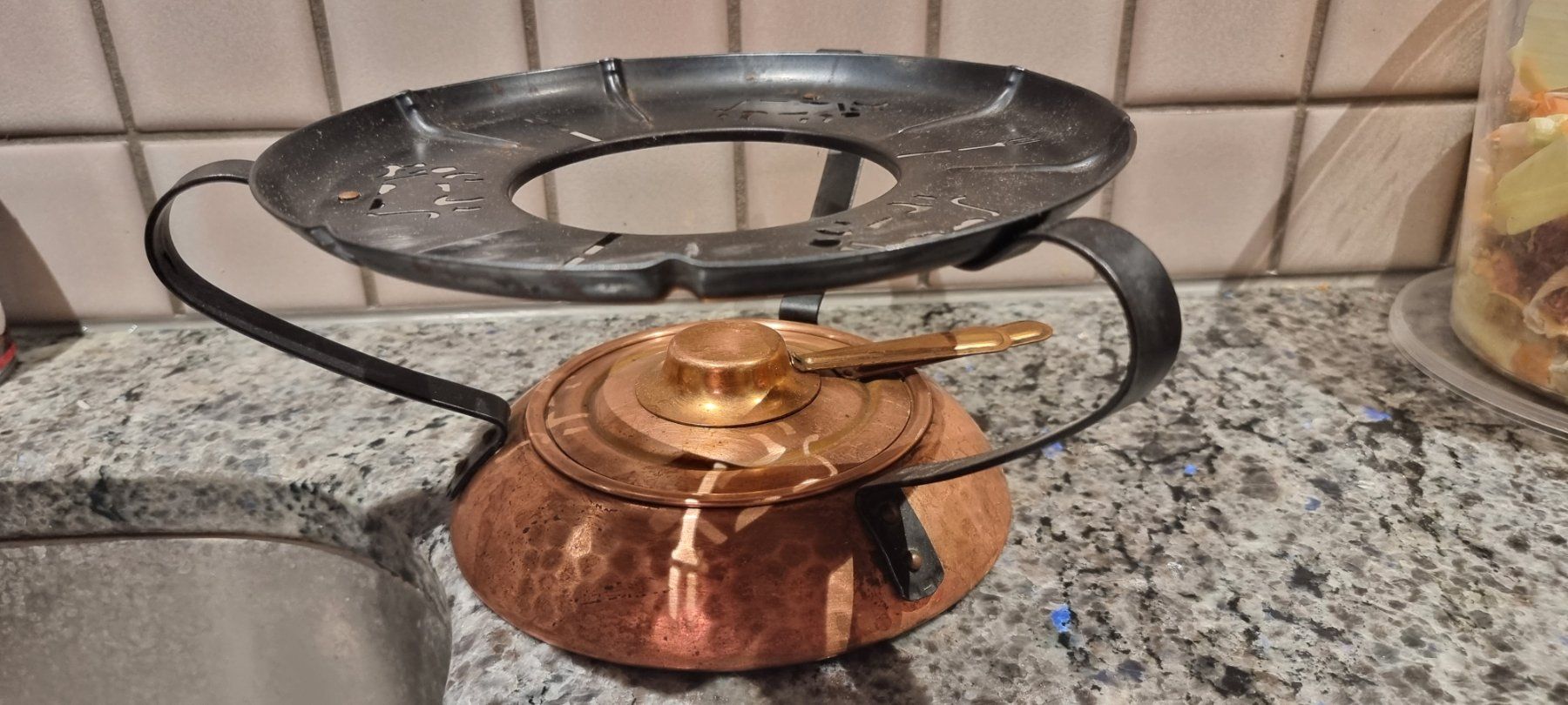Küchengeräte: Fondue Rechaud mit Brennsprit Tank – Gebraucht aus Grossaffoltern von kaefer14