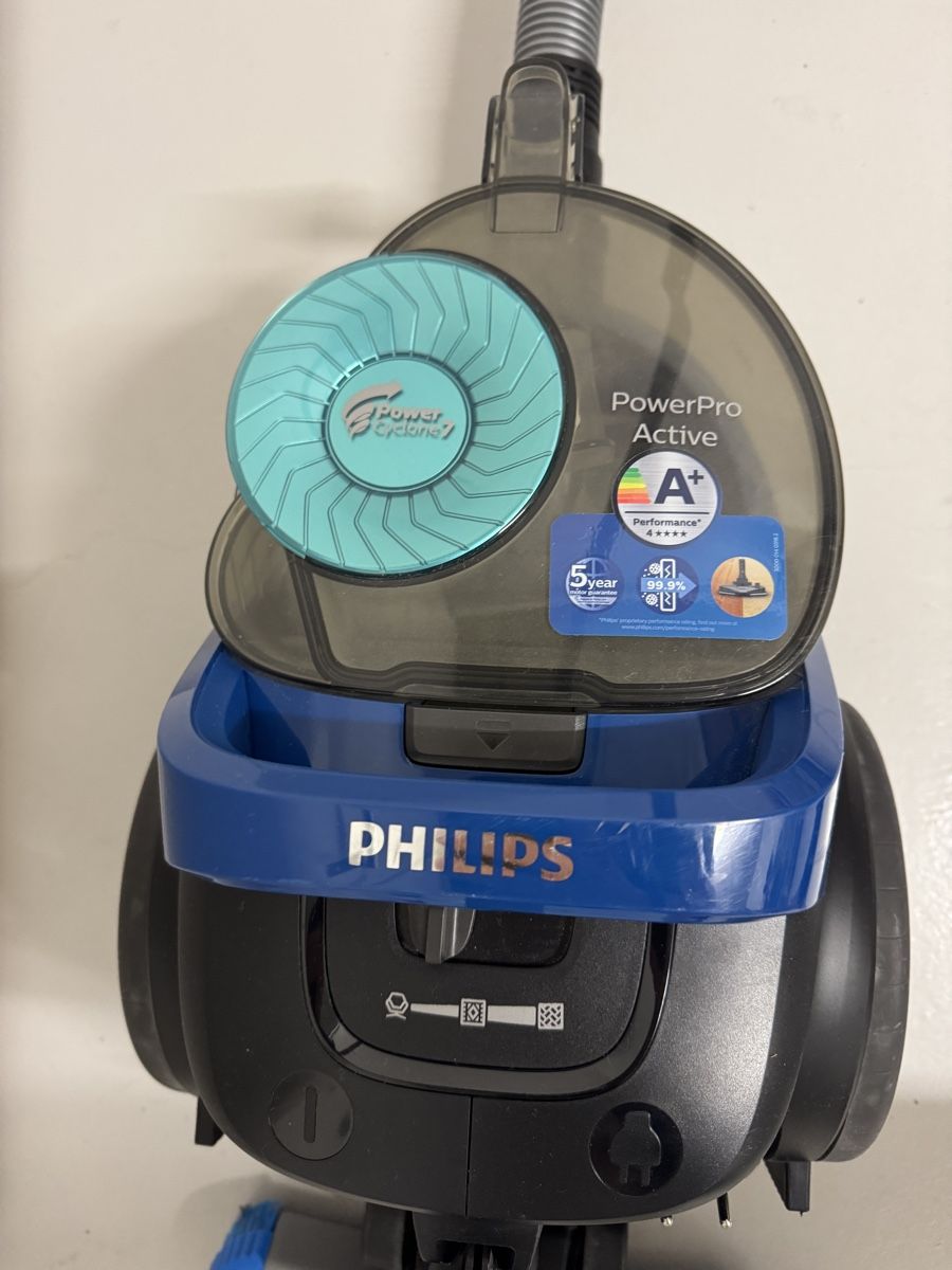 Philips Staubsauger & Zubehör: Staubsauger Philips PowerPro Active TriActive beutellos – Gebraucht aus Belp von Kevin.02 1