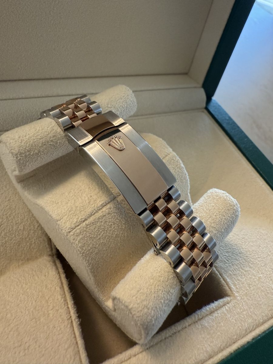 Rolex Orologi: Rolex Datejust 41 Ref. 126331 Chocolate, Full Set, 11/2024 – Nuovo (secondo la descrizione) da Recherswil venduto da premierwatch 4