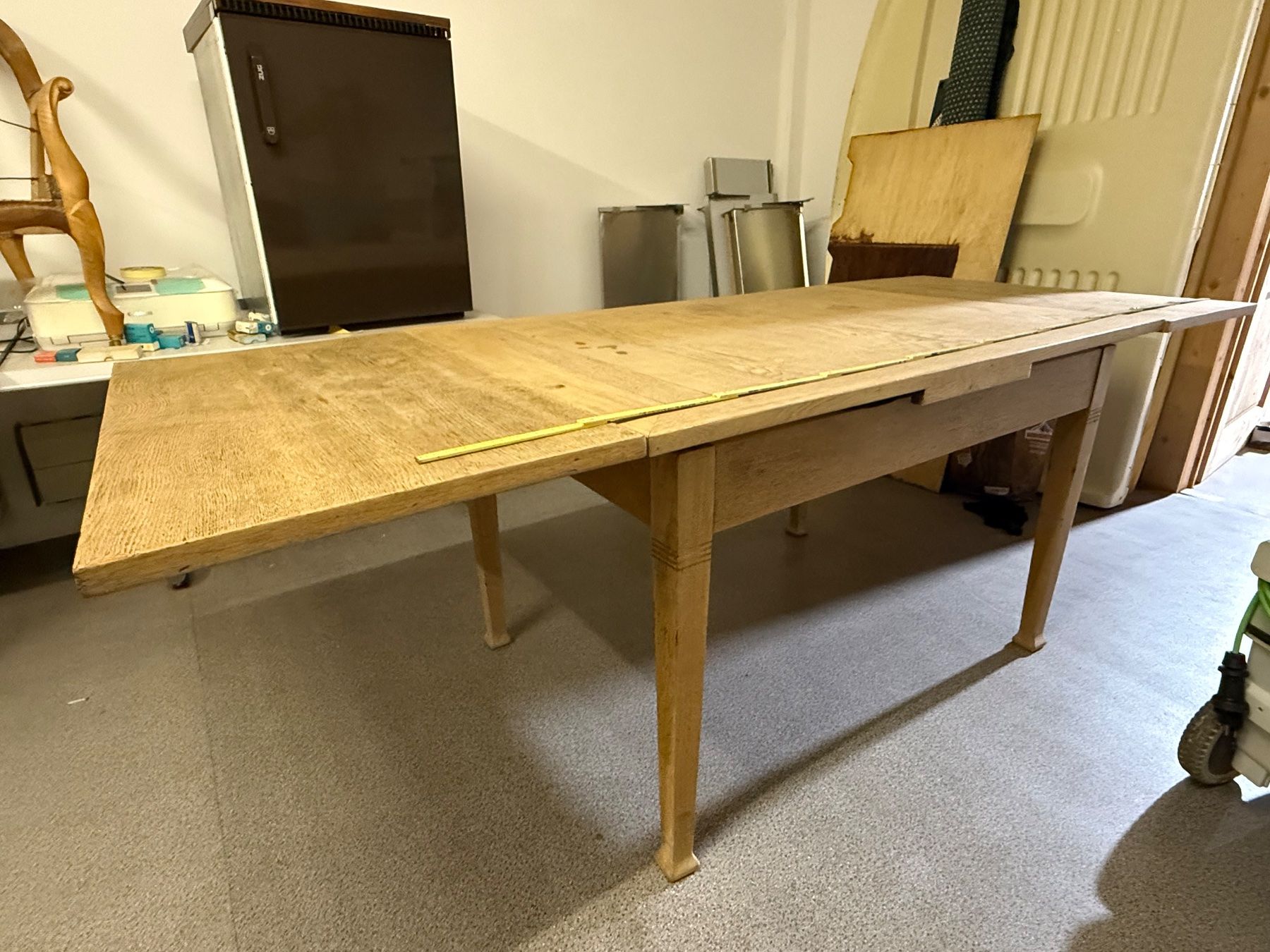 Tische: Esstisch Eiche ausziehbar – Gebraucht aus Altendorf von Elenaneagu22