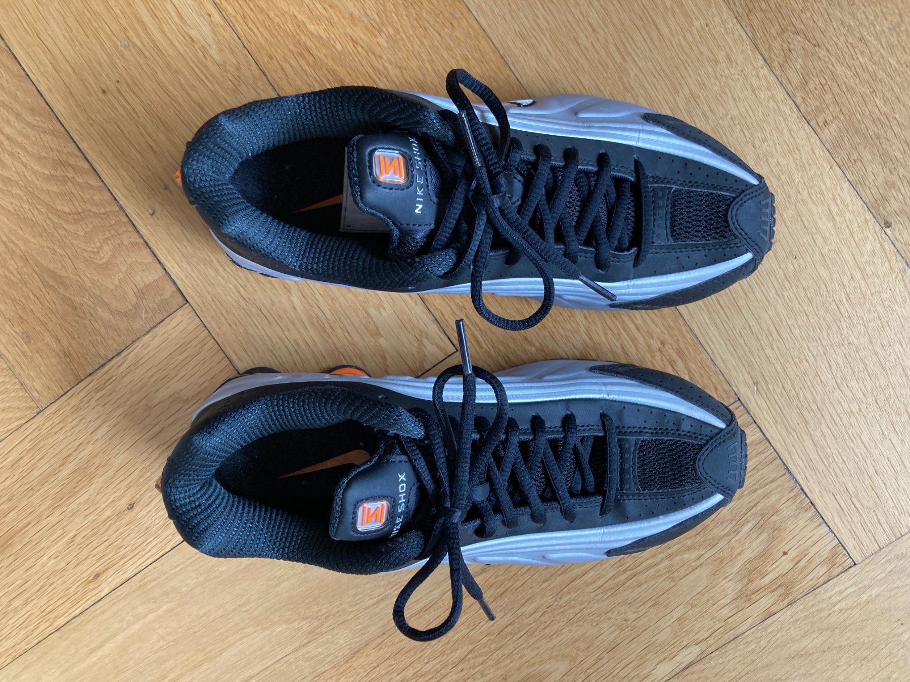 Nike Damenschuhe: Nike Shox R4 – Gebraucht aus Biel/Bienne von NoaBra 5