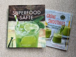 2 Kochbücher über Superfood-Säfte & grüne Smoothies