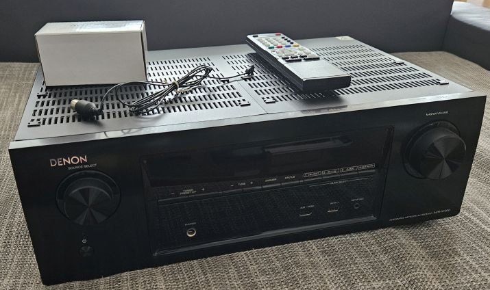 Jamo Home Cinema: Home Cinema System + AVR – Usato da Winterthur venduto da Men_in_black 2