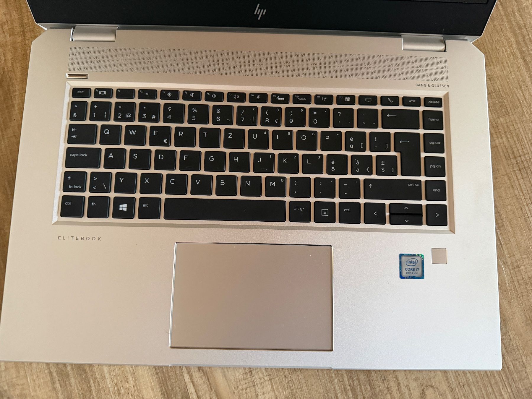 Hewlett Packard Notebook: HP Elitebook 1050 G1 – Usato da Oberbalm venduto da gtax11 1