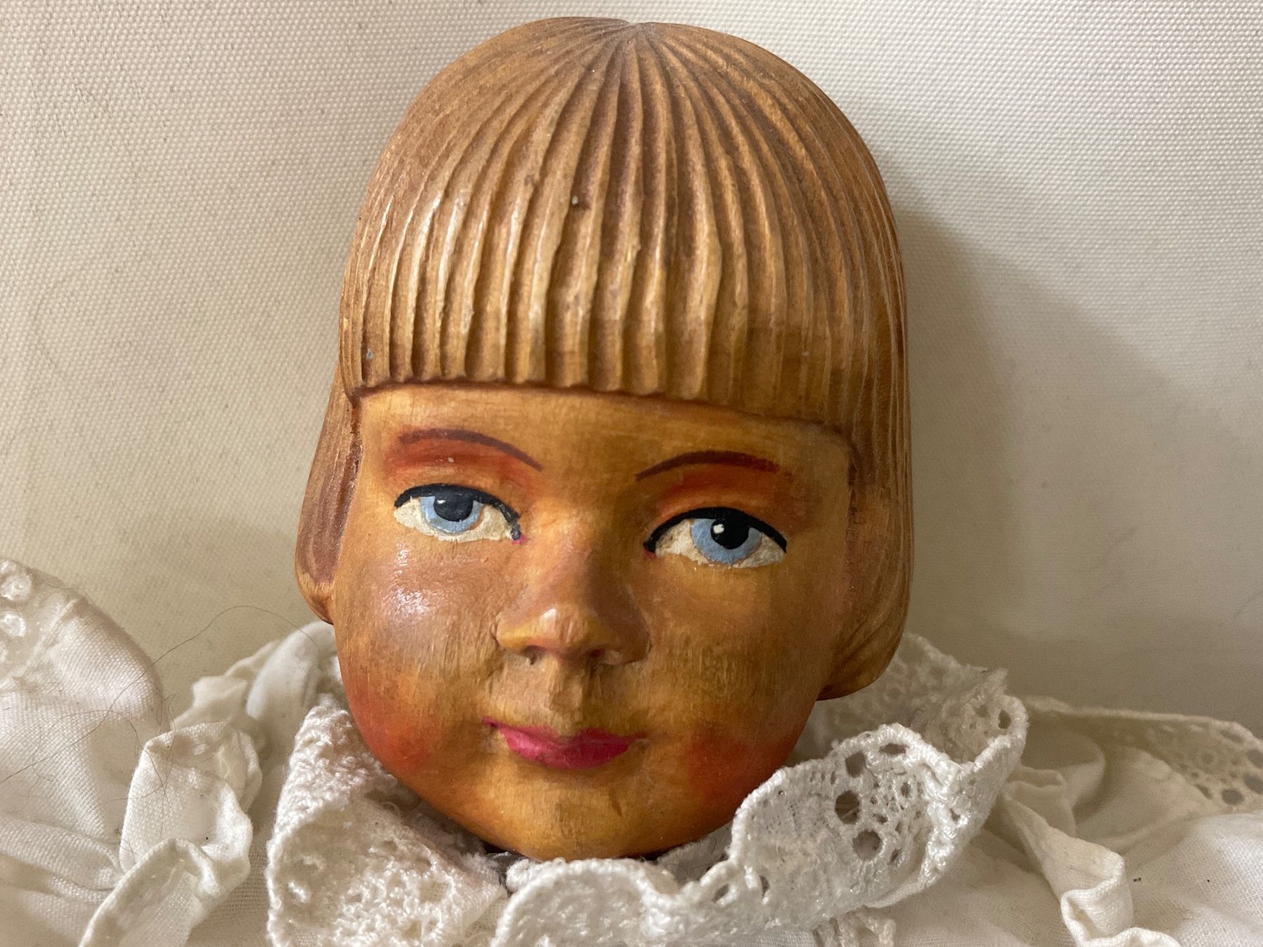Poupées: Brienzerpuppe ca. 40 lang, Hübsche Puppe – D'occasion à Bern par vielerart 5