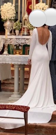Pronovias Wedding Dress – Elegant Crepe Gown | Like new | 38