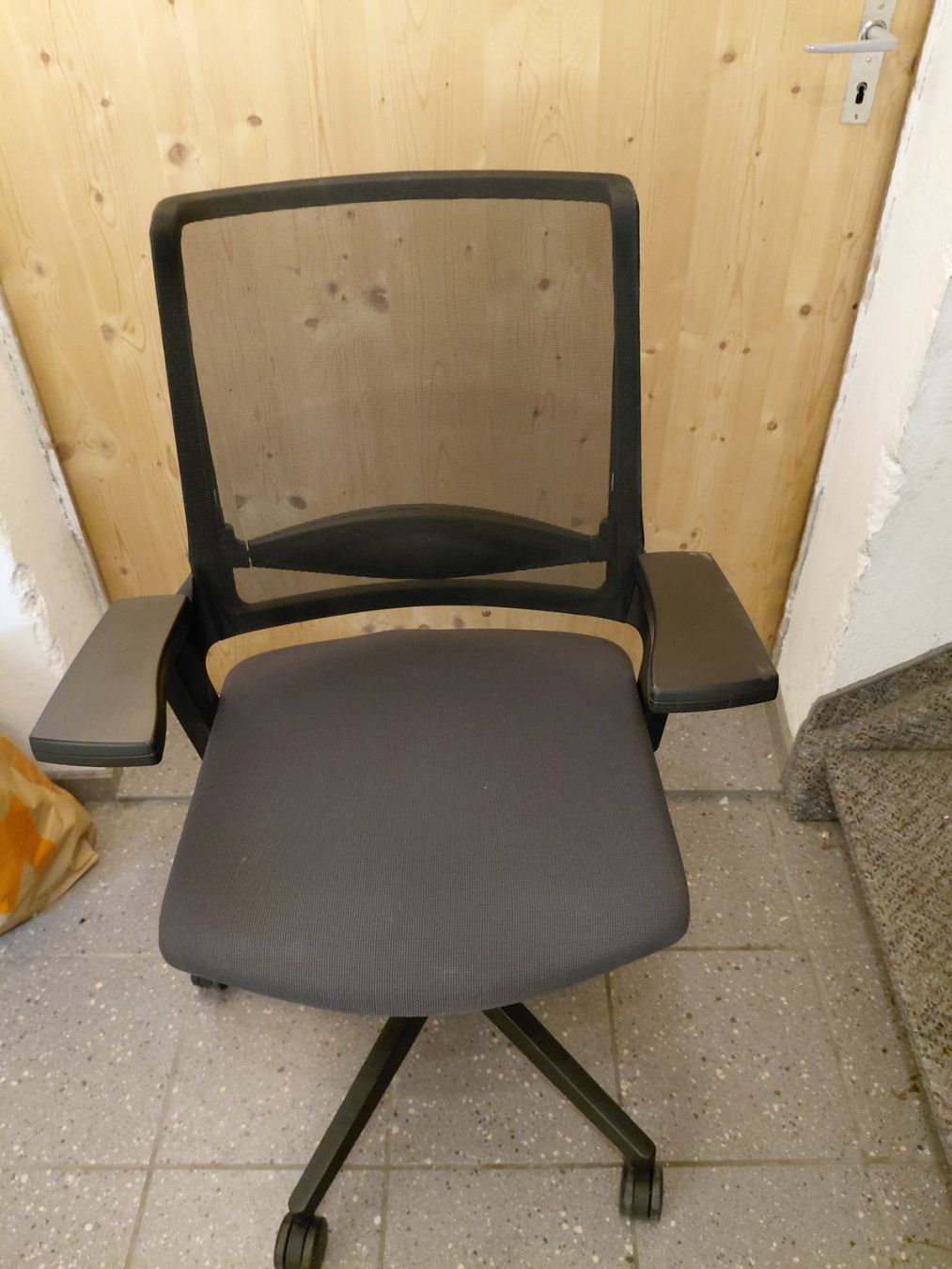 Sedie: Bürostuhl – Usato da Gossau SG venduto da Zelte