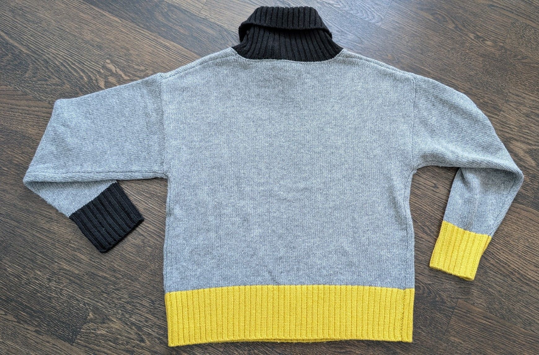Benetton Maglioni & Felpe: Benetton warmer Rollkragenpullover, Gr. XS – Nuovo (secondo la descrizione) da Bremgarten b. Bern venduto da BluBee 1