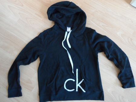 **** Calvin Klein Gr S ****