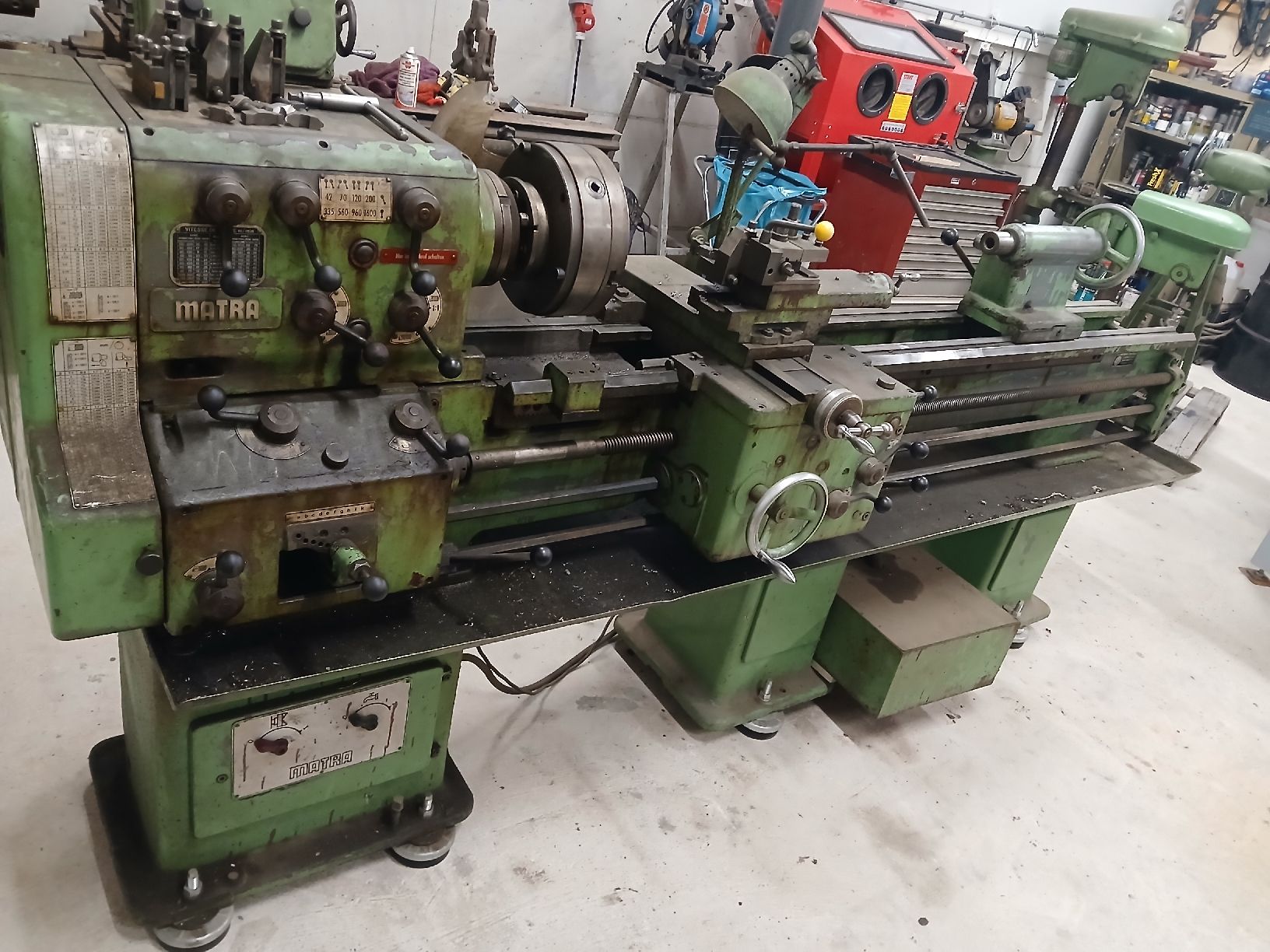 Toutes les machines: Tour, Drehbank – D'occasion à Cousset par pro_5r79