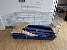 Kleintierkäfig mit Zubehören gutem Zustand