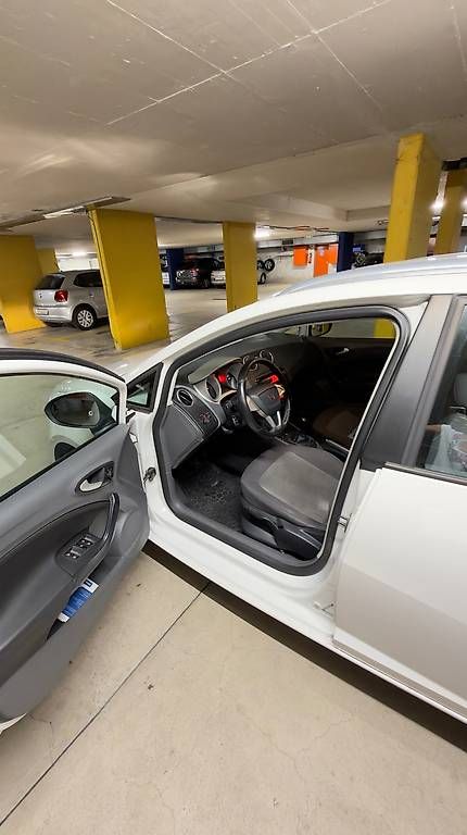 Automobili: Seat Ibiza 1.6 TDI ST – Usato da Zürich venduto da ale1235 3
