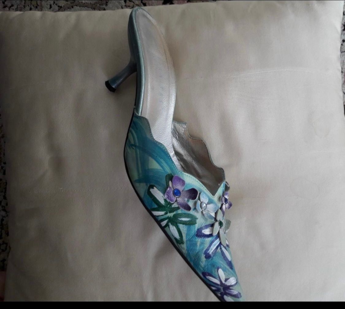 Scarpe da donna: Hispanitas moules Bleistiftabsatz gr.38 – Usato da Pfungen venduto da Sheki56 2