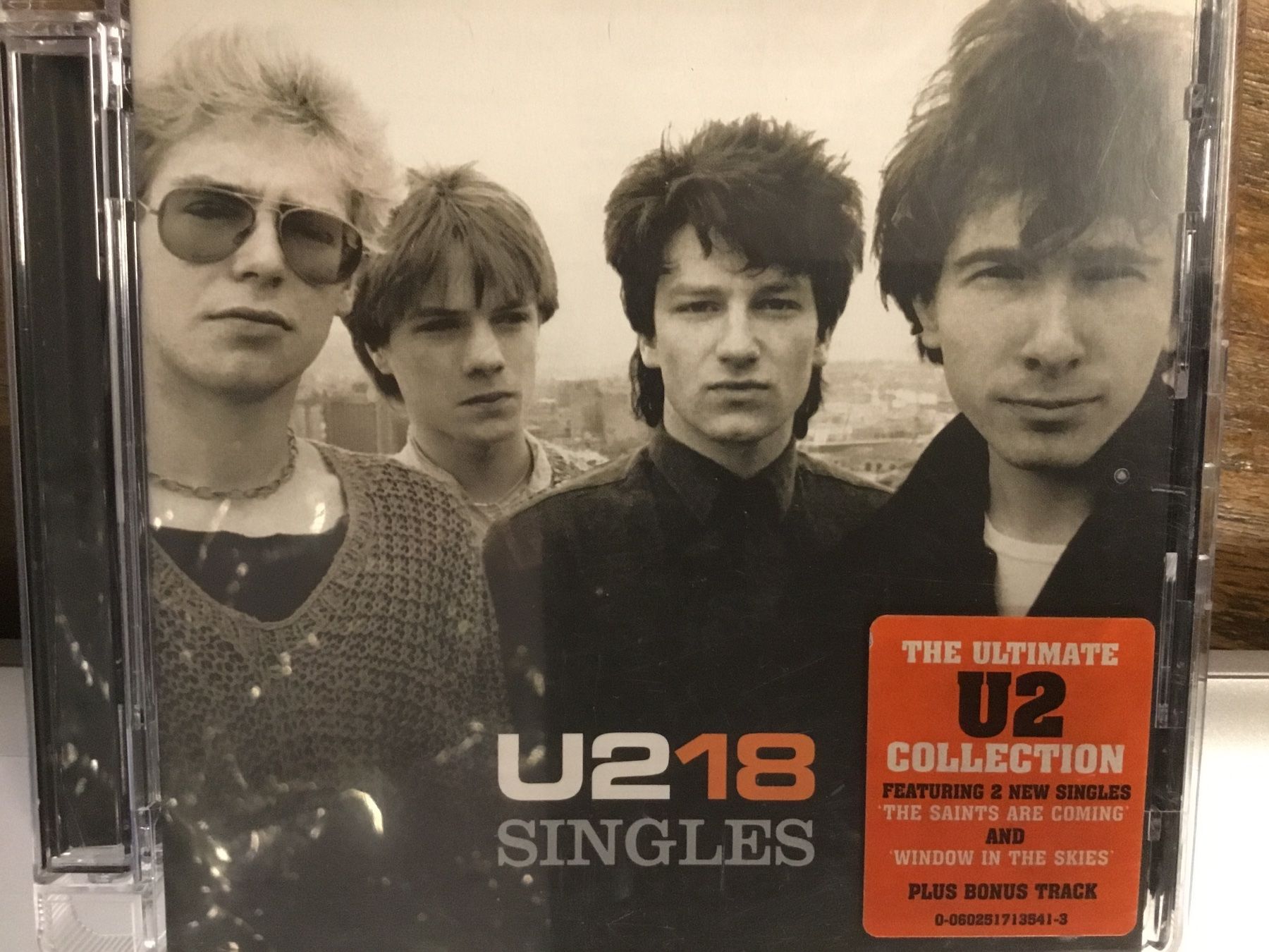 CD: U2 - 18 Singles - Top Zustand – Usato da Thierachern venduto da sweden08