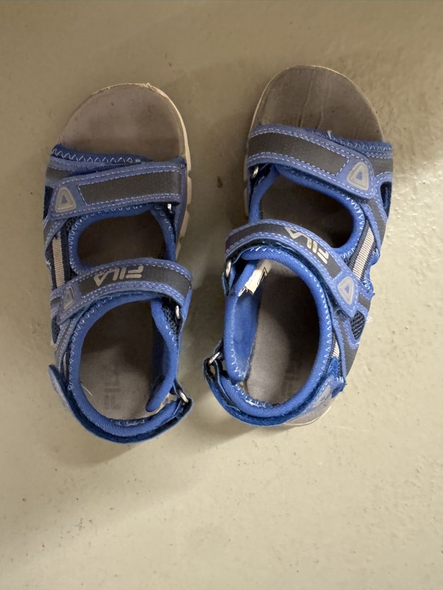 Fila Scarpe per ragazzi: Kinder Sandalen Grösse 31 – Usato da Zürich venduto da MaSte 4