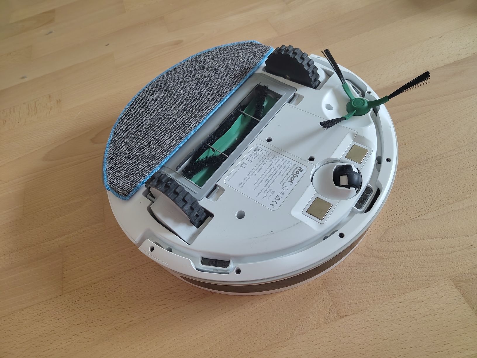 Irobot Staubsauger & Zubehör: Saug- und Wischrobozer Roomba Combo Essential – Gebraucht aus Riehen von Kikerikirk 3