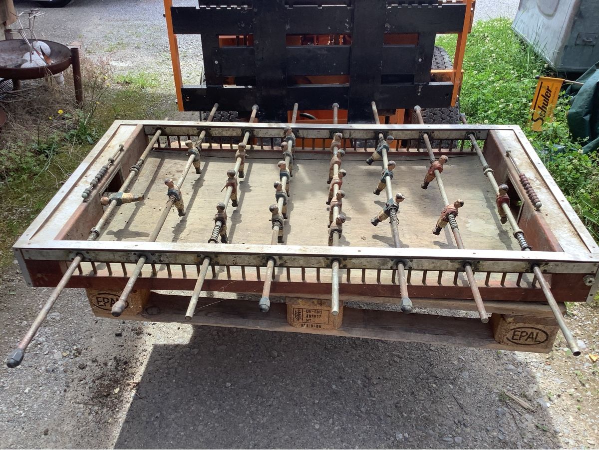 Giocattoli: Antikes Tischfussballspiel – Usato da Wetzikon ZH venduto da jules1957 3