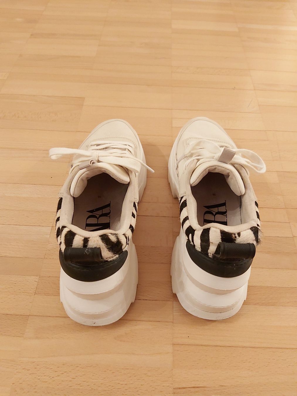 Zara Scarpe da donna: Zara Sneaker Leder Grösse 38 – Usato da Frauenfeld venduto da mariom02 2