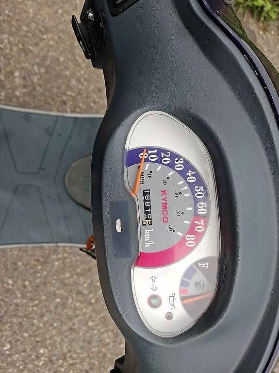Scooters: Roller KYMCO ZX 50 – D'occasion à Roggwil BE par Kusieli