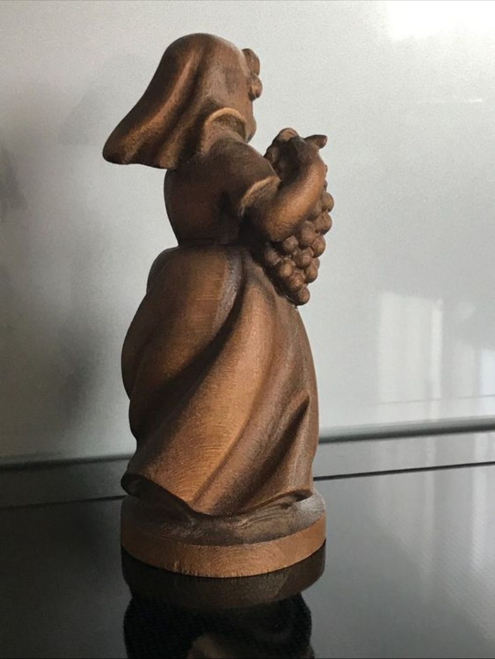 Statuette: KLEINE/FIGURE STATUETTE/FIGUR EVENTUEL HOLZ. – Usato da Buchs AG venduto da Cuescu 3