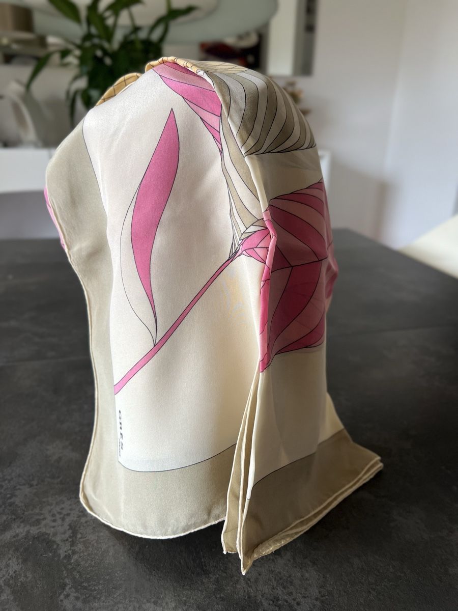 Foulards, Tücher & Schals: Foulard soie vintage Grès Paris rose beige optique – Neu (gemäss Beschreibung) aus Nyon von stylevintage79