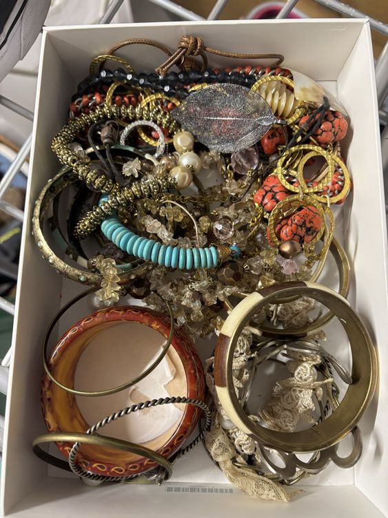 Elcoho Set Hawaiano Completo 8 Pezzi – Gonna In Erba, Collane, Bracciali E Occhiali Ananas Per Festa A Tema
