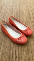 Ballerinas Koralle mit Nieten und Schleife Grösse 41