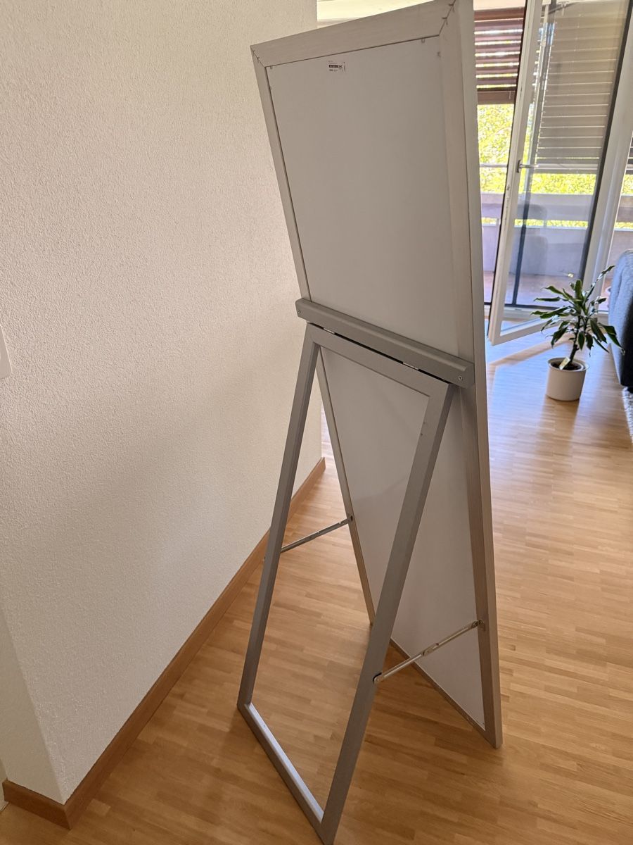 Ikea Specchi: Standspiegel silberfarben Rahmen – Usato da Weinfelden venduto da Jabozura 2