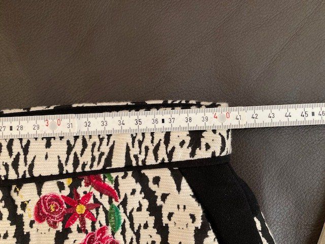 Desigual Gonne: Desigual Mini-Jupe – Usato da Rüti ZH venduto da Tredeschin 9