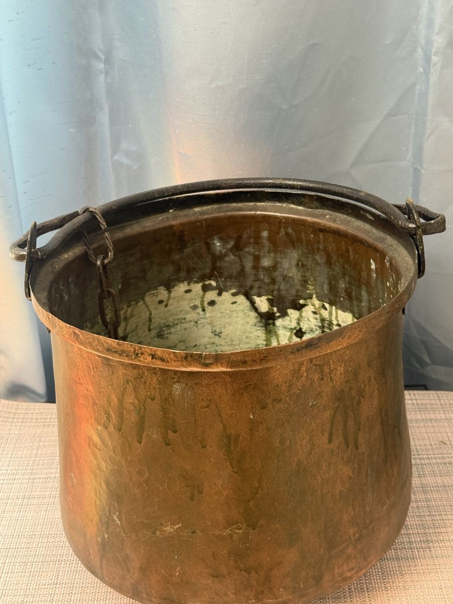 Altro per la casa: Alter Kupferkessel Eimer mit Eisenbügel ca. 25 cm – Usato da Grenchen venduto da swiss.antiques 1