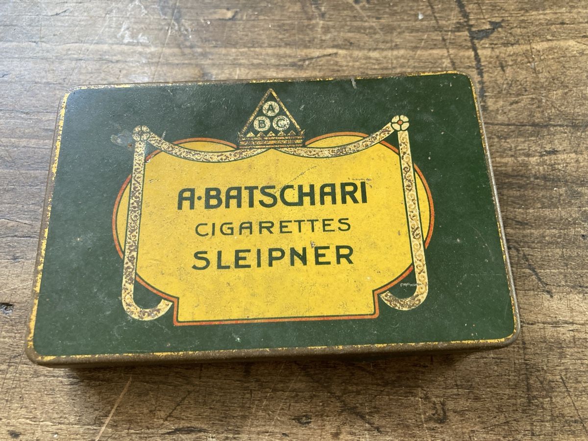 Tabacchi: Blechdose Batschari Cigarettes Sleipner – Usato da Zürich venduto da Mueschelmau