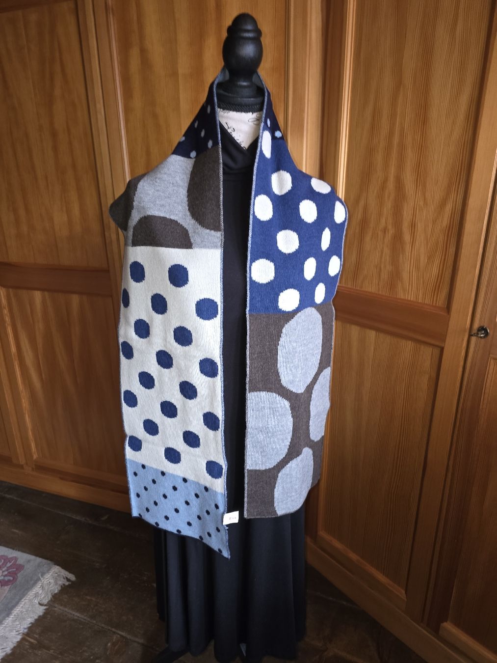Foulard & Sciarpe: Sciarpa Altea lana e kashemere – Nuovo (secondo la descrizione) da calpiogna venduto da dadalter 1