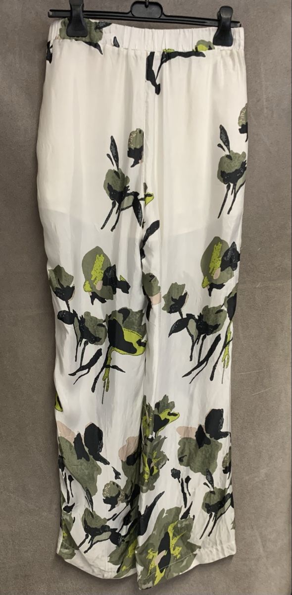 Twinset Pantaloni: Blumige Hose Twinset Gr 34/36 – Usato da Unterseen venduto da jpowers1971 4