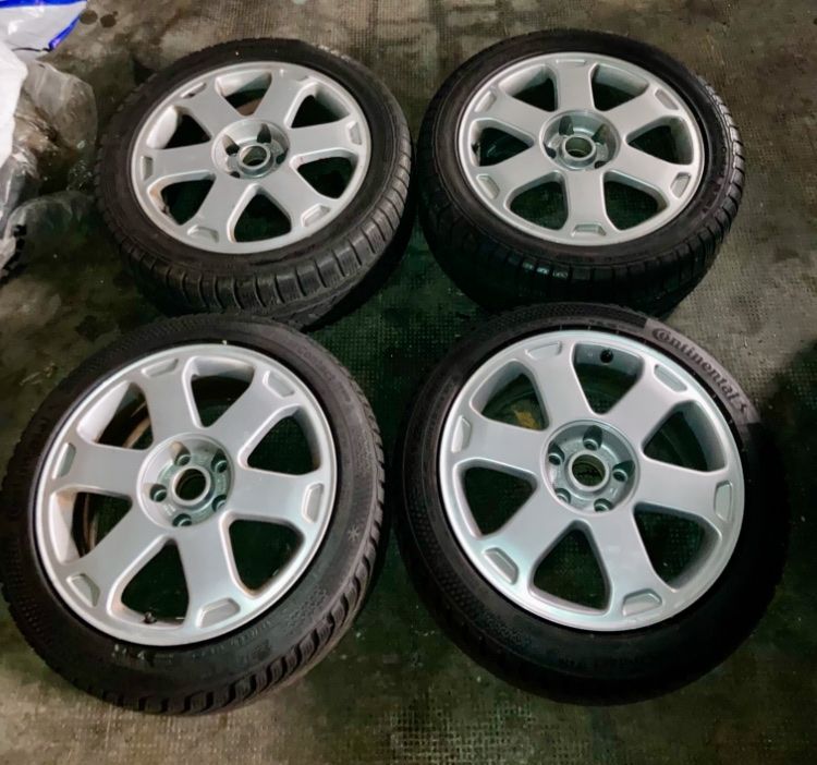 Audi Pneumatici & Ruote complete: Audi A4/S4  Winterräder 8x17 / 5x112 – Usato da Nidau venduto da alpa83 1