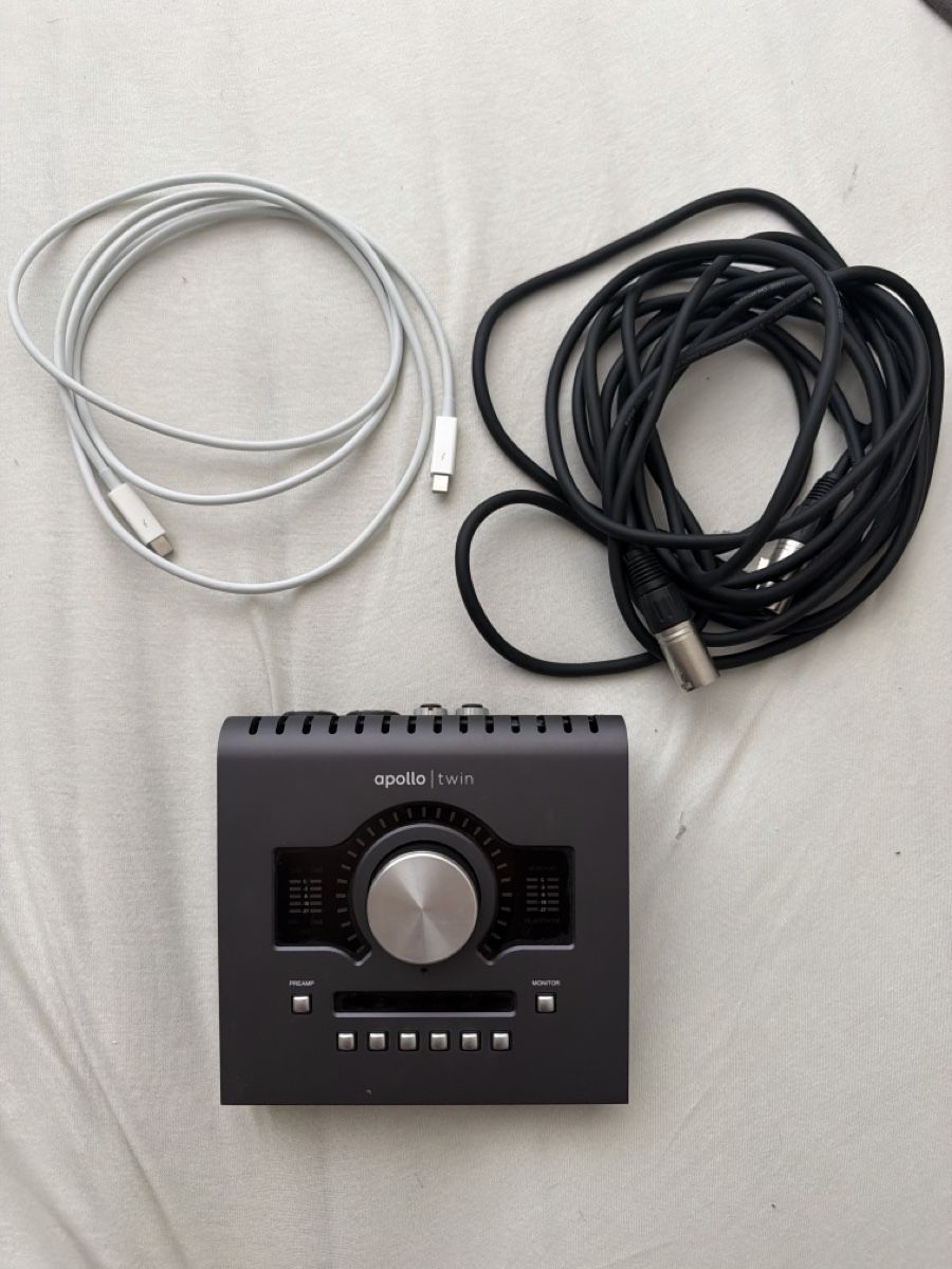 Universal Audio Equipement studio: Universal Audio Apollo Twin Interface audio  – Neuf (Voir description) à meyrin par aar_g8xm