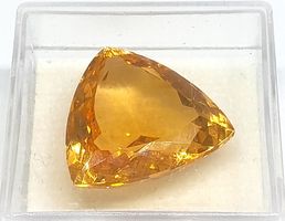 Citrine trillion 13.76 ct - CERTIFICAT 234 Fr.