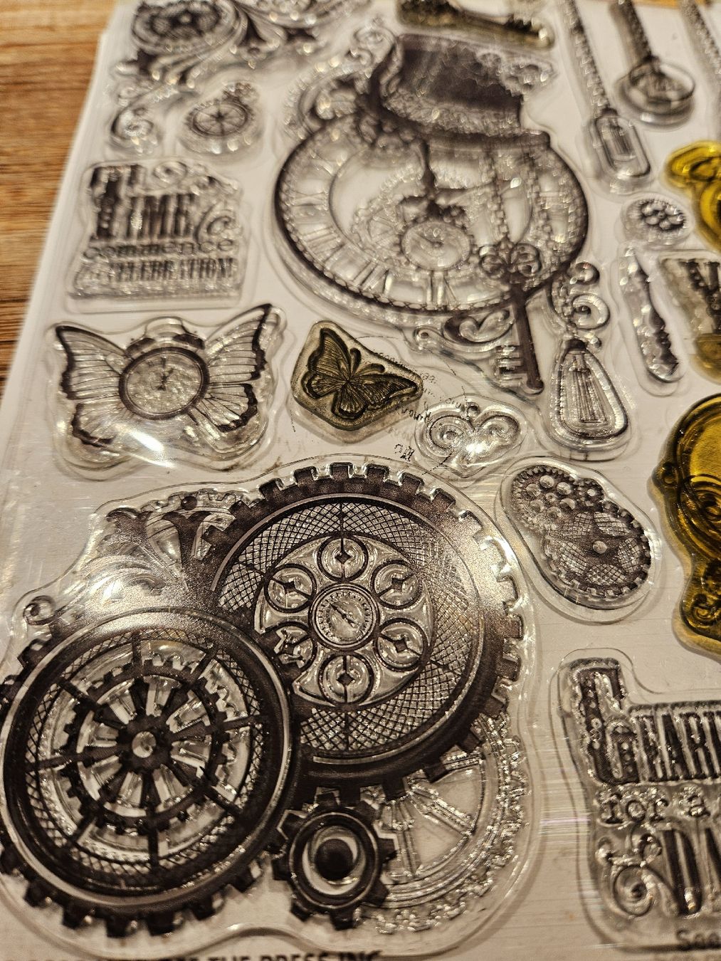 Timbri: Steampunk Silikon Stempel Set, 22 Stk.komplett! – Usato da Bertschikon Gossau venduto da simla09 2