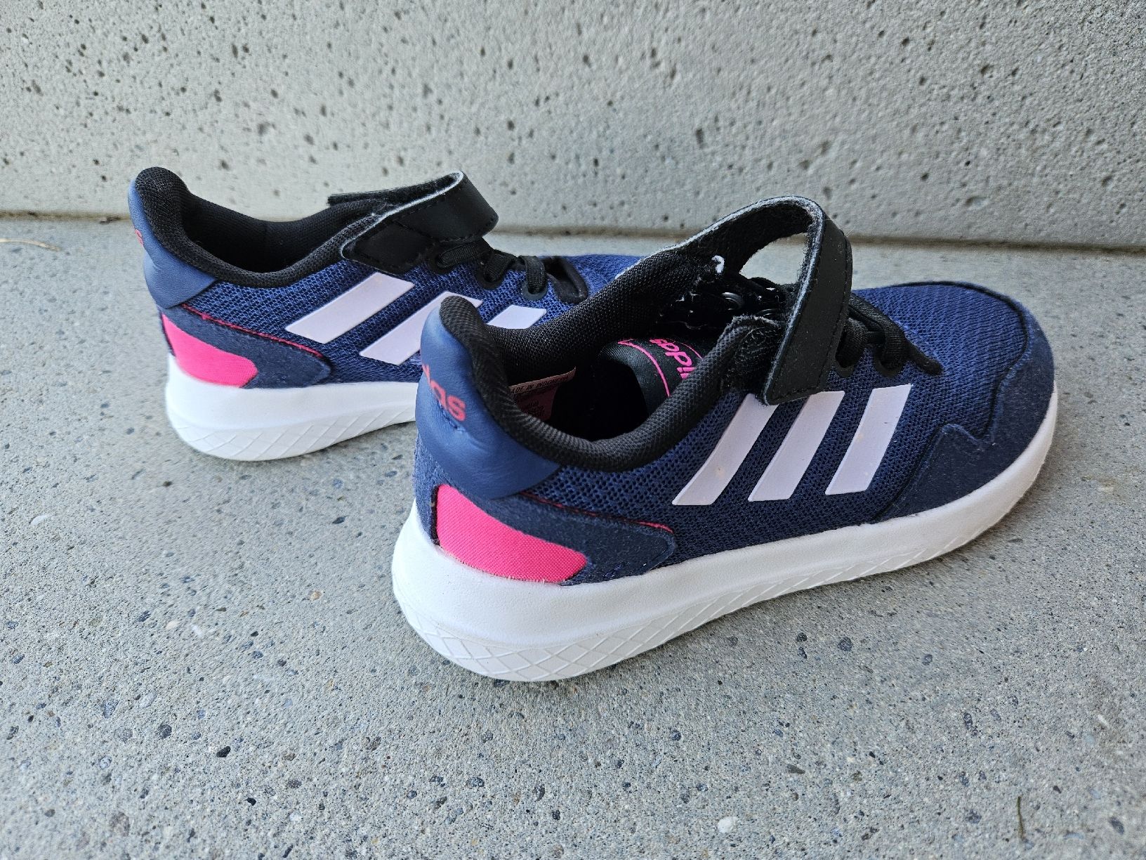 Adidas Scarpe per ragazze: Adidas Turnschuhe,  Gr. 29 – Usato da Worb venduto da jun_fj8w 4