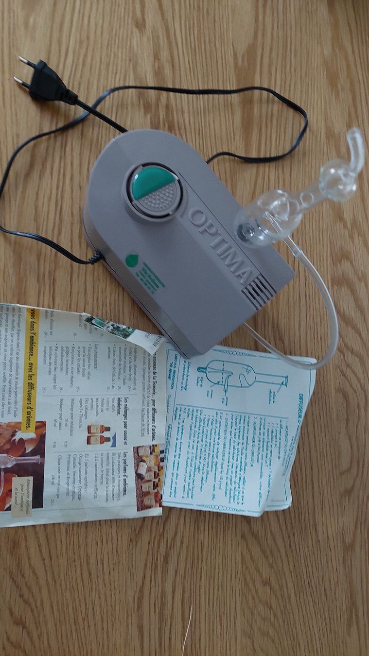 Diffusori di oli essenziali: Inhalationsgerät/Vernebler Optima – Usato da Gwatt (Thun) venduto da Letzte-Chance-II 3