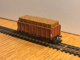 e1765: Güterwagen beladen (Spur N)