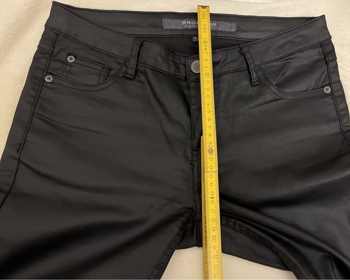 Pantaloni: Hose (beschichtet)Gr M-L – Usato da Basel venduto da Ksjusha 4