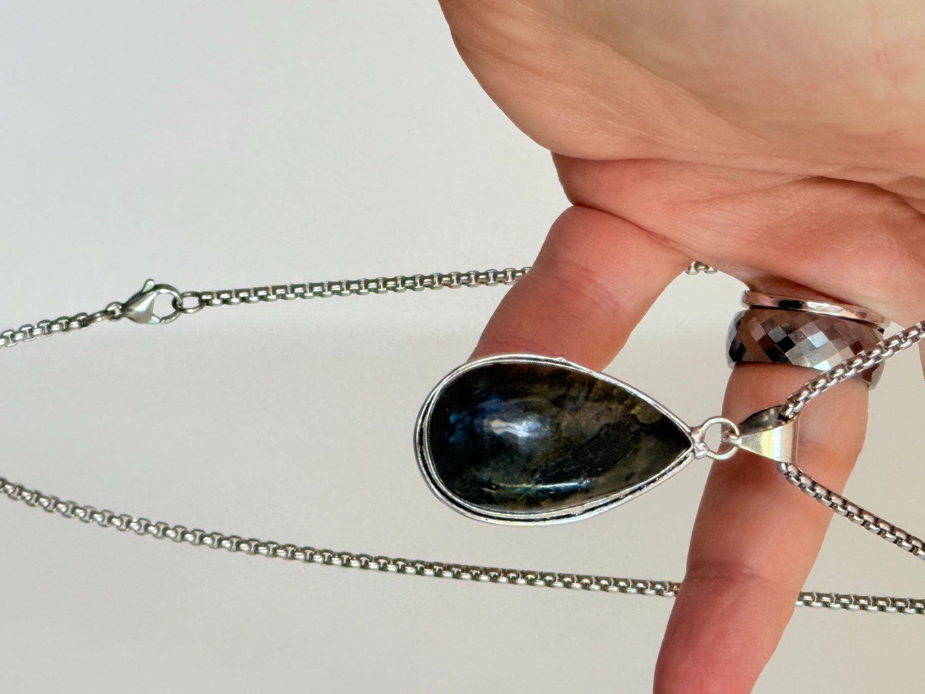 Catenine: Magnifique collier avec labradorite – Nuovo e nell'imballaggio originale da Genève venduto da AWWA 4