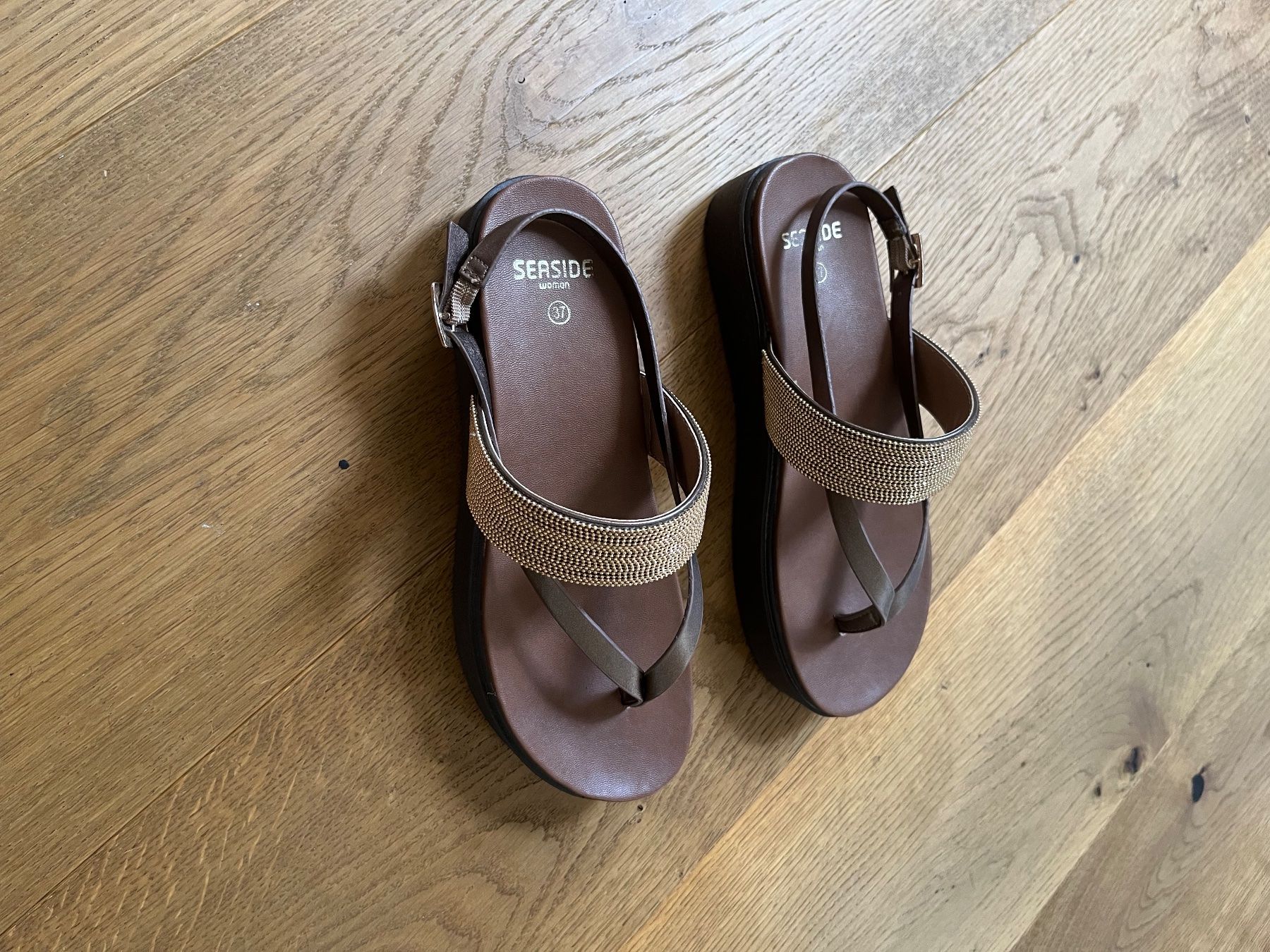 Scarpe da donna: Sommer Sandaletten Gr.37 – Nuovo (secondo la descrizione) da St.Gallen venduto da Monrose 1