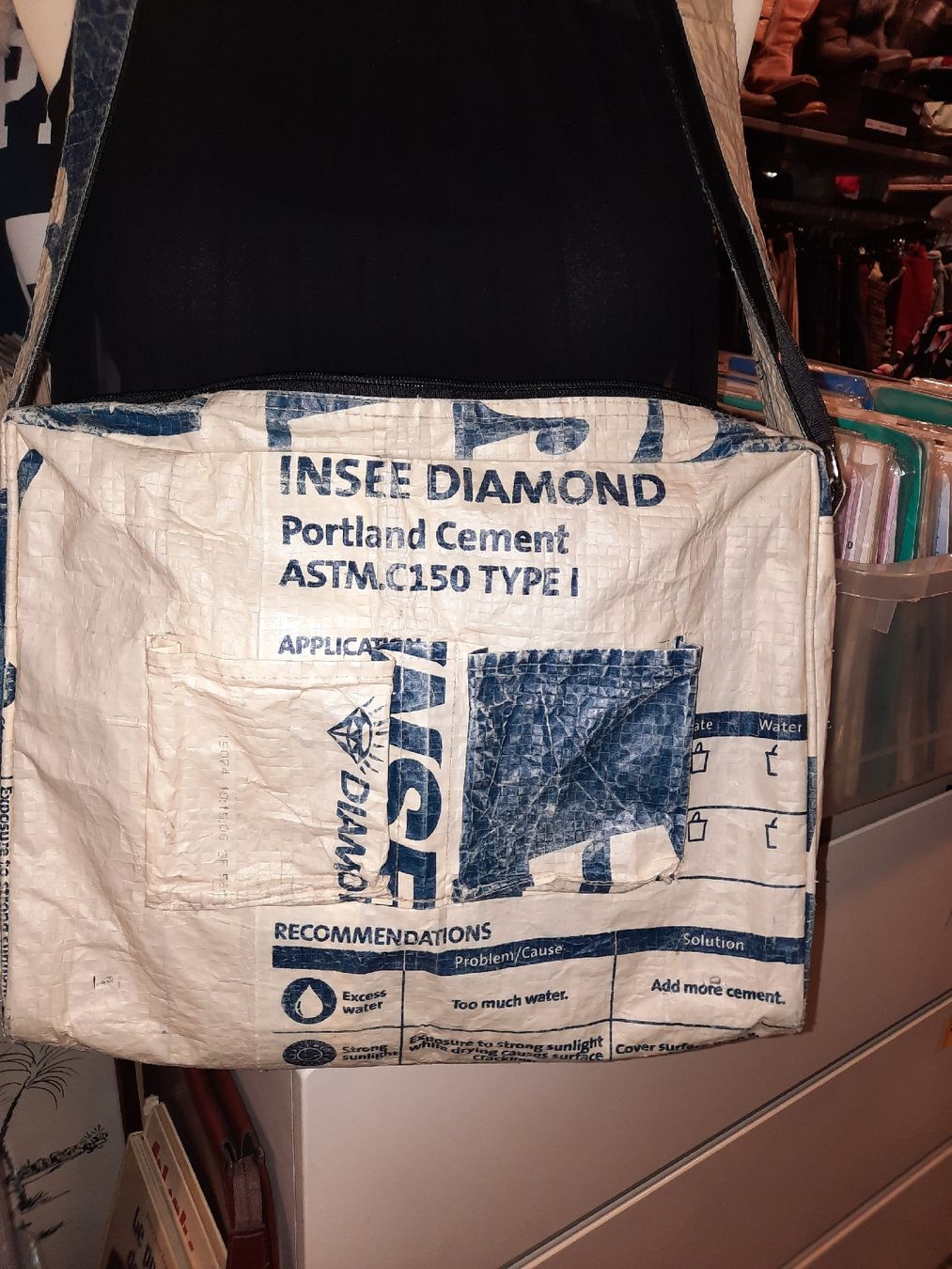 Borse: Borsa BEKOS riciclato – Usato da Biasca venduto da Old_6blh 4