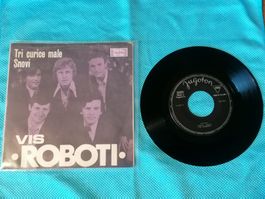 Roboti – Tri Curice Male / Snovi